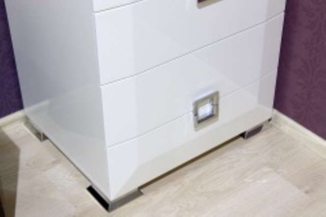 Купить в спальню гарнитур Карат