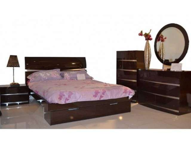 Спальный гарнитур Милан