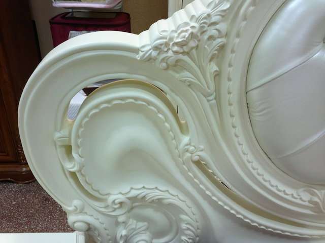 декор изголовья кровати Верона