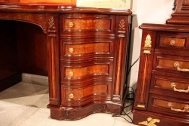 декор туалетного стола Карпентер декор туалетного стола Карпентер