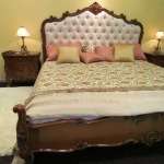 Цена на румынские спальни Edgar от mobex зависит от комплектации. Уточните у менеджера цену и наличие.