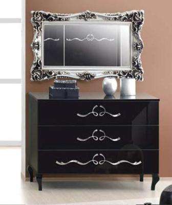 комод с зеркалом