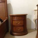 тумбочка орех