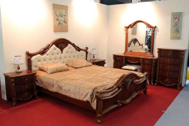 Спальный гарнитур 1205 цвета орех