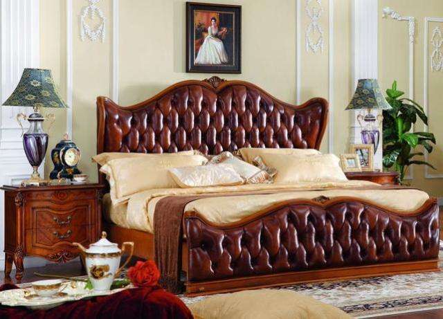 Кровать А в кожаном декоре Карпентер