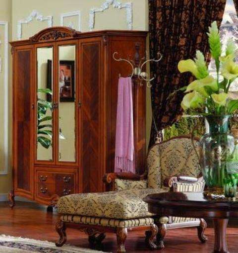 шкаф на 4 двери с зеркалами