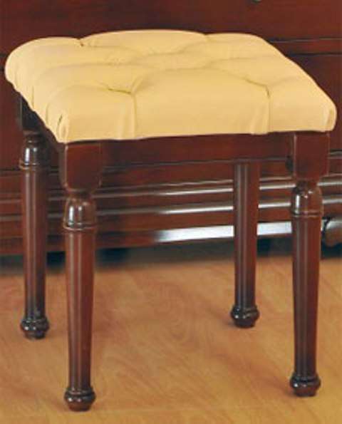 пуф с высокими ножками