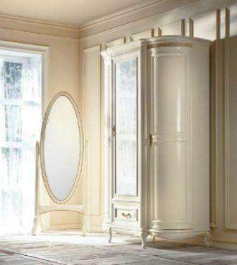 шкаф и зеркало