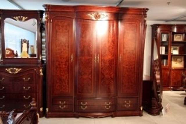 шкаф на 4 двери Карпентер