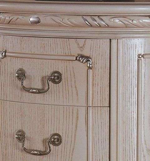 комод высокий