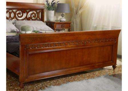 изножье кровати ореховый цвет