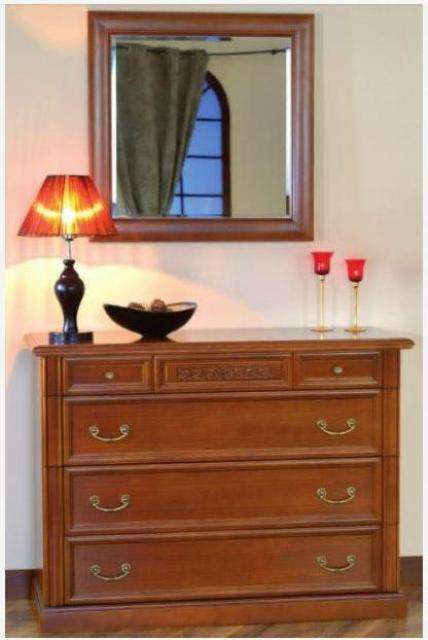 комод с зеркалом