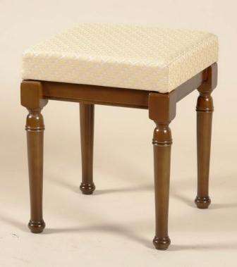 пуфик в спальню