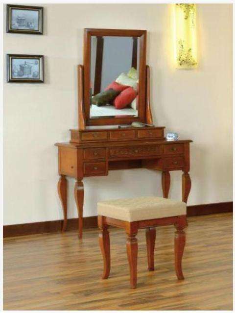 туалетный столик с зеркалом
