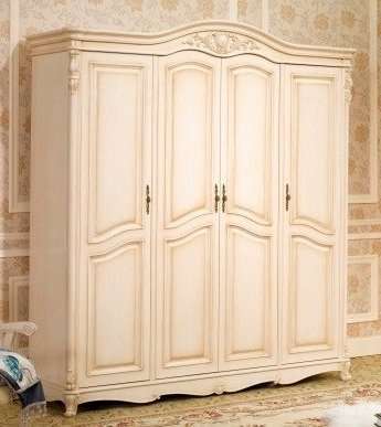 шкаф на 4 двери