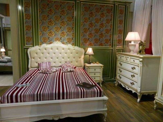 Кровать с мягким изголовьем, которое обито элитной тканью CHESTER повысит комфорт во время отдыха и сна