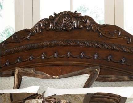 Декор изголовья кровати