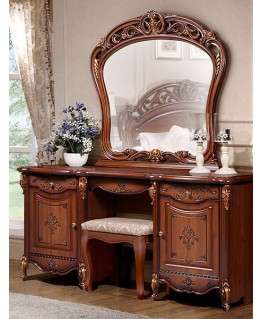 Стол туалетный Алегро привлекает симметричной конструкцией, состоит из выдвижных ящиков и полочек, закрытых глухими дверцами