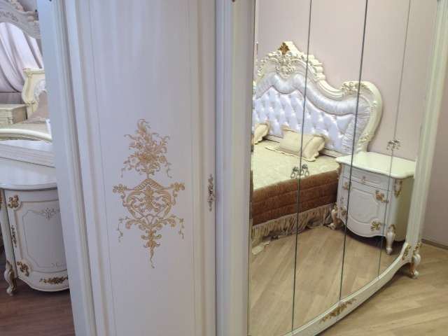 фасады и прокрас белого шкафа