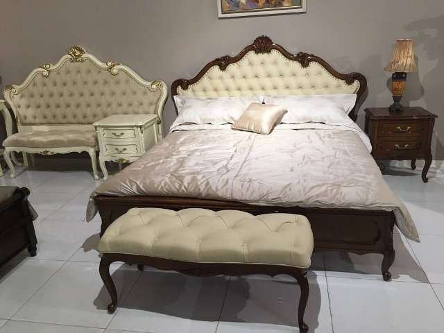 темная спальня Анабель