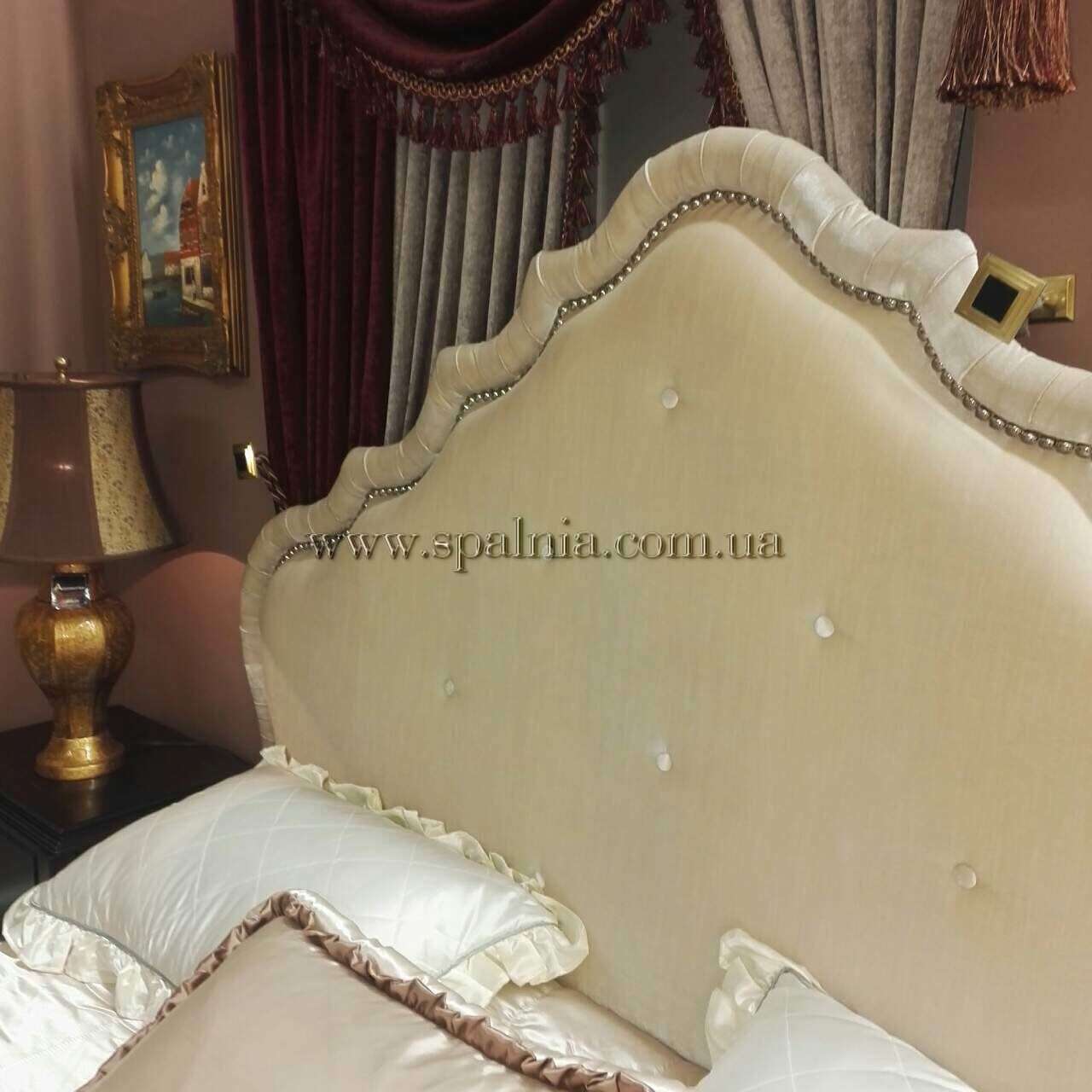 Кровать Арт-деко от Enigma