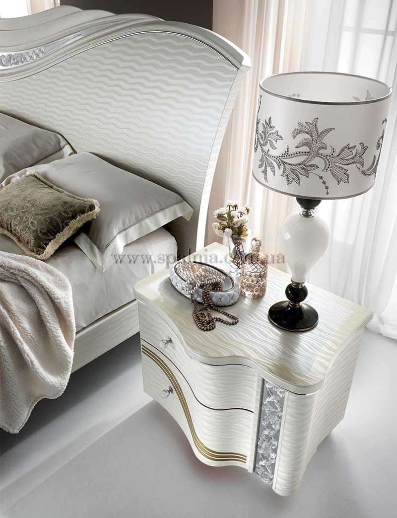 Тумбочка прикроватная Аредо классик миро