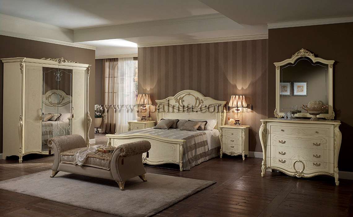 Классическая спальня Tiziano в светлых тонах от Arredoclassic