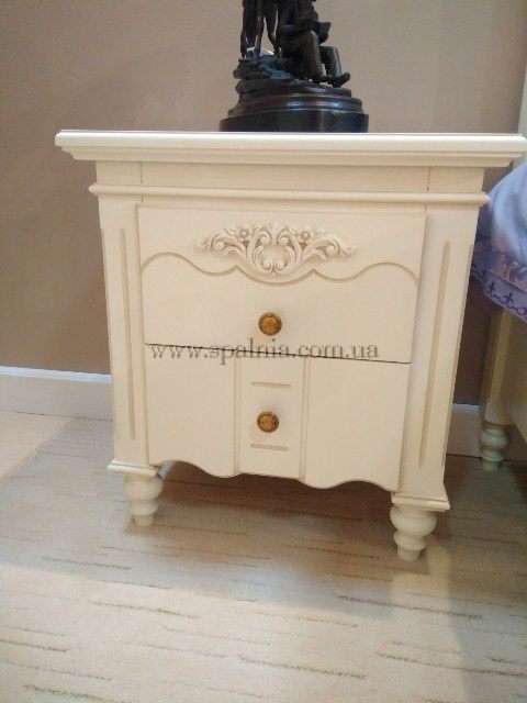 Тумбочка прикроватная в спальню Яна