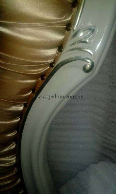 Драпировка и отделка изголовья кровати Соврано