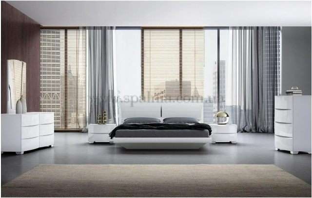 Белыый комплект мебели для спальни Турин в стиле модерн, София