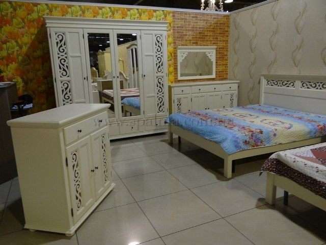 Румынский белый мебельный гарнитур для спальни ARABESK, Мобекс