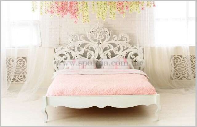 Фото кровати Арма с резным изголовьем: