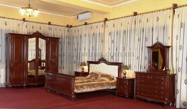 Еще одним достаточно известным производителем мебели для спален из Румынии, является фирма Симекс