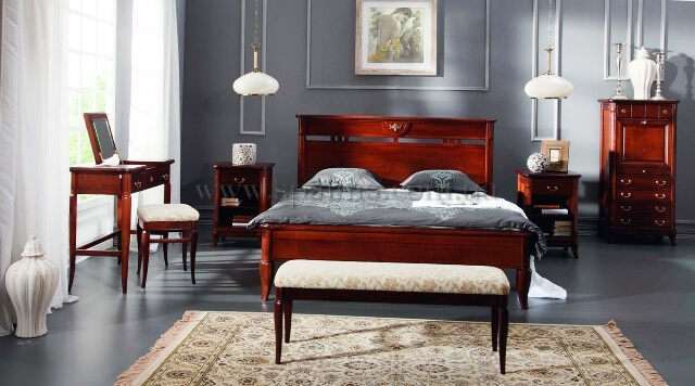 Купить спальни классика на нашем сайте очень легко: данный гарнитур из массива в ретро стиле