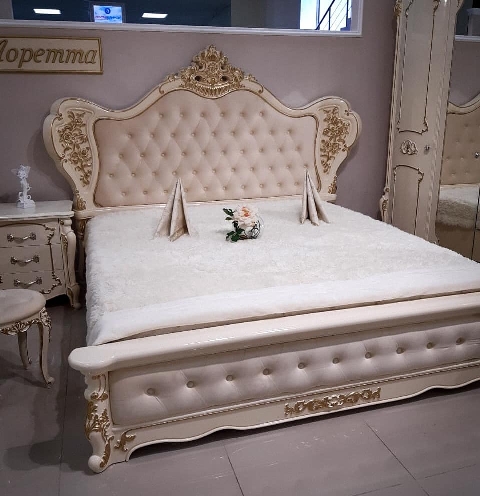 Белая спальня Кармен Аванти в стиле барокко