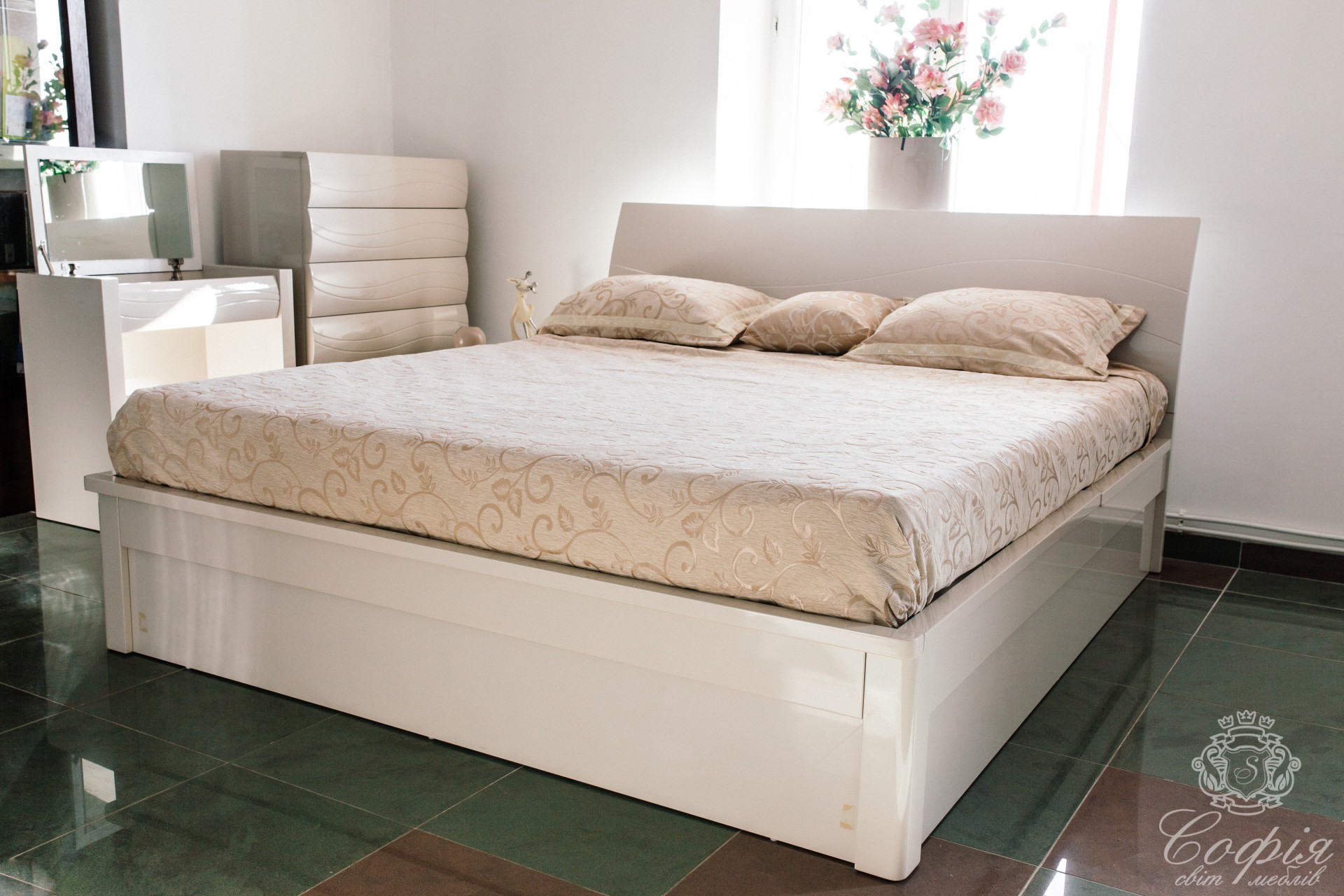 Спальня Тиффани Спальня Тиффани