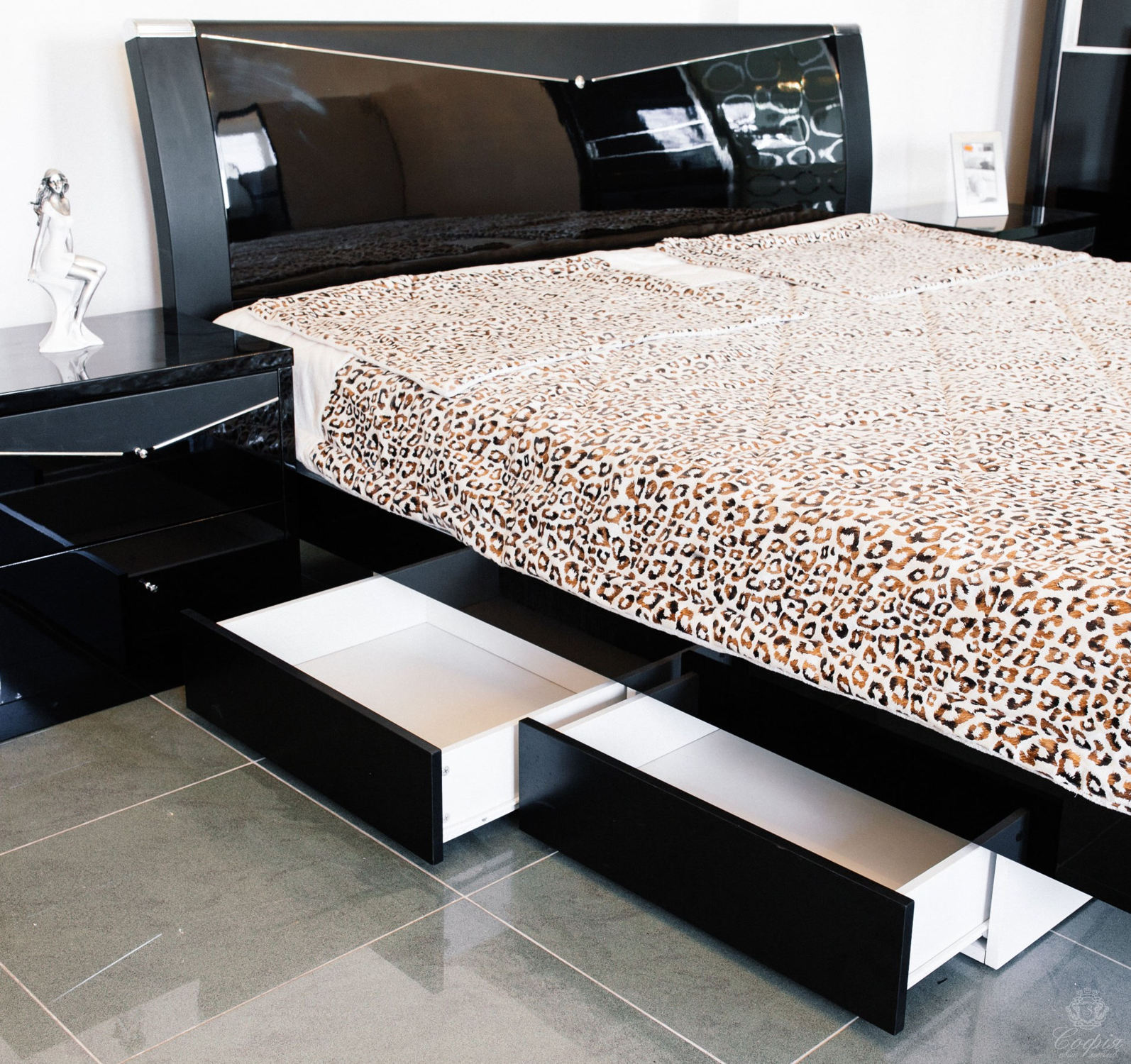 Спальня Черный бриллиант Спальня Черный бриллиант