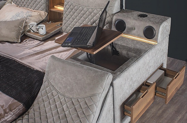 Умная серая кровать с телевизором Элита