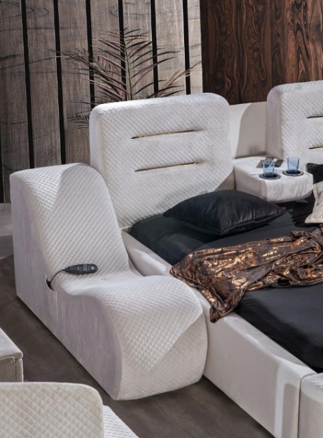 Белая элитная кровать Ангел