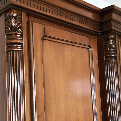 Классический румынский шкаф София