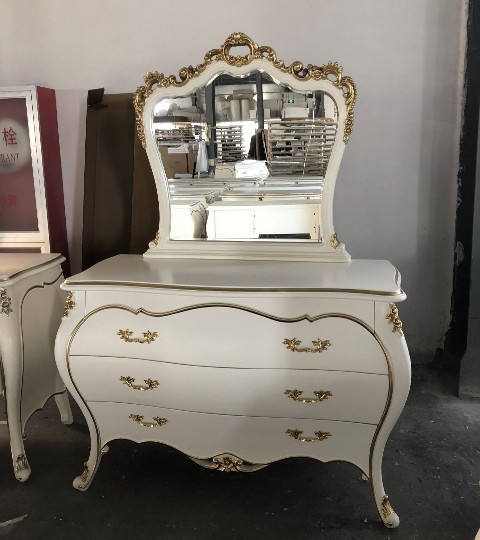 Белая мебель для спальни Романтика, барокко