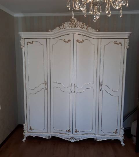 Белая мебель для спальни барокко Пале Рояль