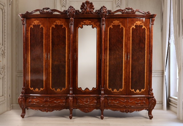 Деревянная спальня барокко Империал Деревянная спальня барокко Империал