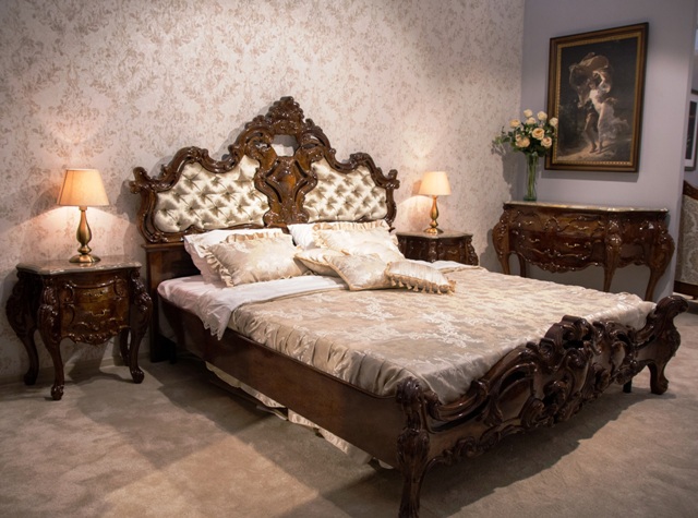 Деревянная спальня барокко Империал Деревянная спальня барокко Империал