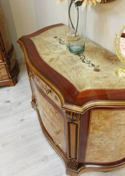 Ореховая спальня Мона Лиза