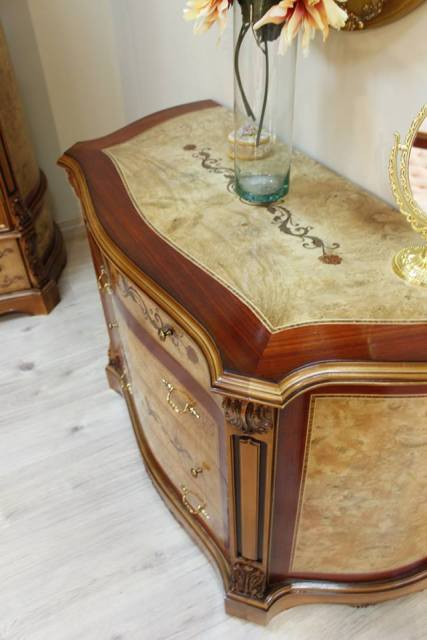 Ореховая спальня Мона Лиза Ореховая спальня Мона Лиза