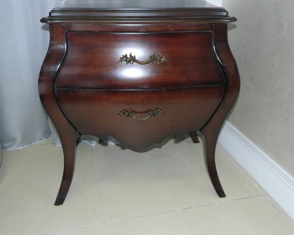 Ореховая мебель для спальни Грация