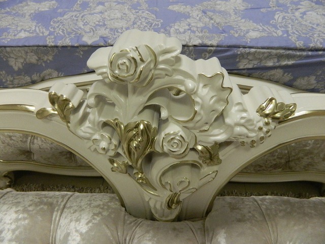 Белая классическая кровать Шампань Белая классическая кровать Шампань