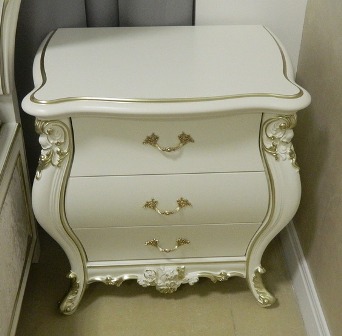 Аристократическая белая мебель Шампань в стиле барокко
