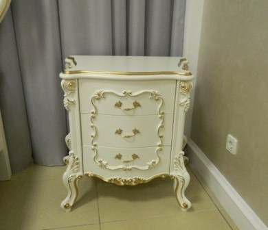 Классическая белая спальня с золотом Людовик Классическая белая спальня с золотом Людовик